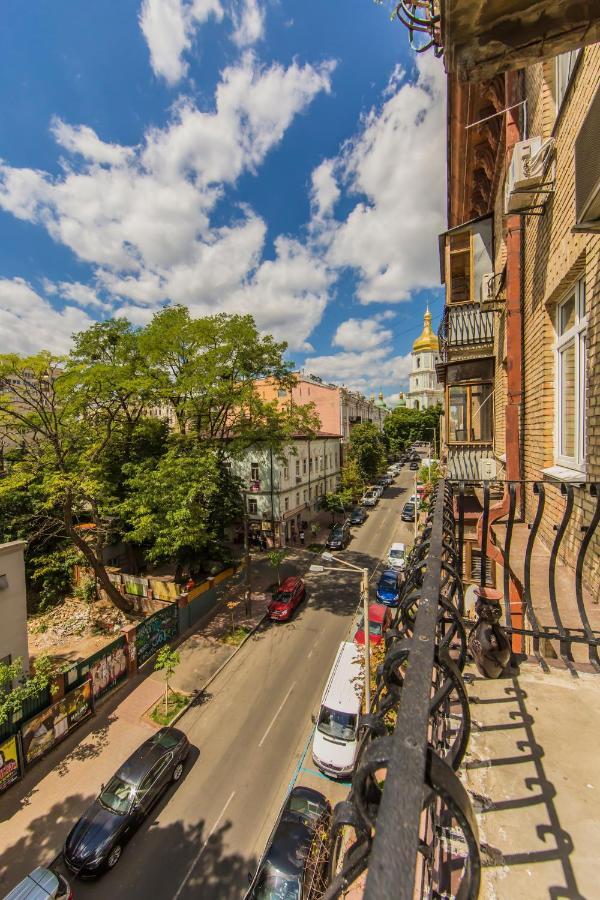 2Х-Кімнатна Квартира На Майдані Незалежності Kyiv Exterior foto